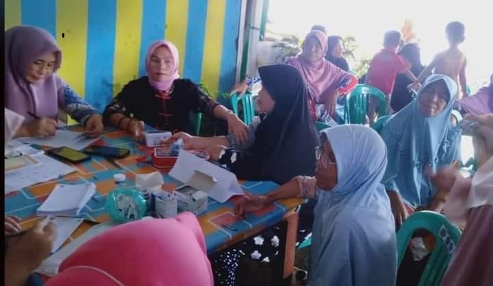 Bergerak Cari Warga Sakit,TRC Cinta Bengkulu Selatan Terjun Langsung Mengunjungi Warga