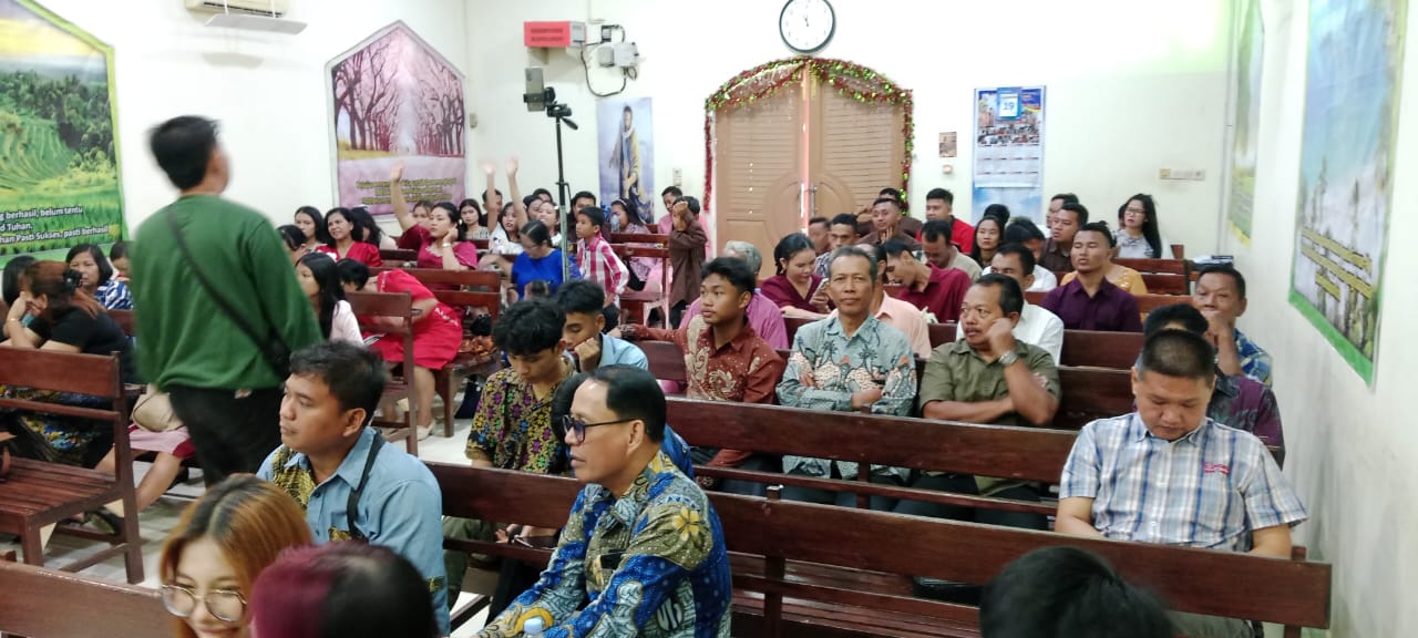 Natal GPDI Cahaya Negeri Seluma Dihadiri 102 Jemaat, Pendeta Jonni Sampaikan Hal Ini