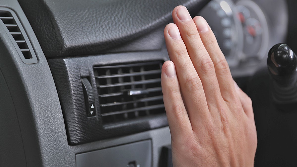  Kejebak Macet, AC Mobil Tak Dingin, gerahnya! Simak Penyebab AC Mobil Tidak Dingin