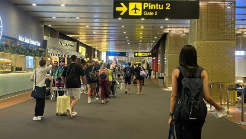  1.631 Penumpang Terdampak, Akibat 5 Penerbangan Bali ke Timur Tengah Batal