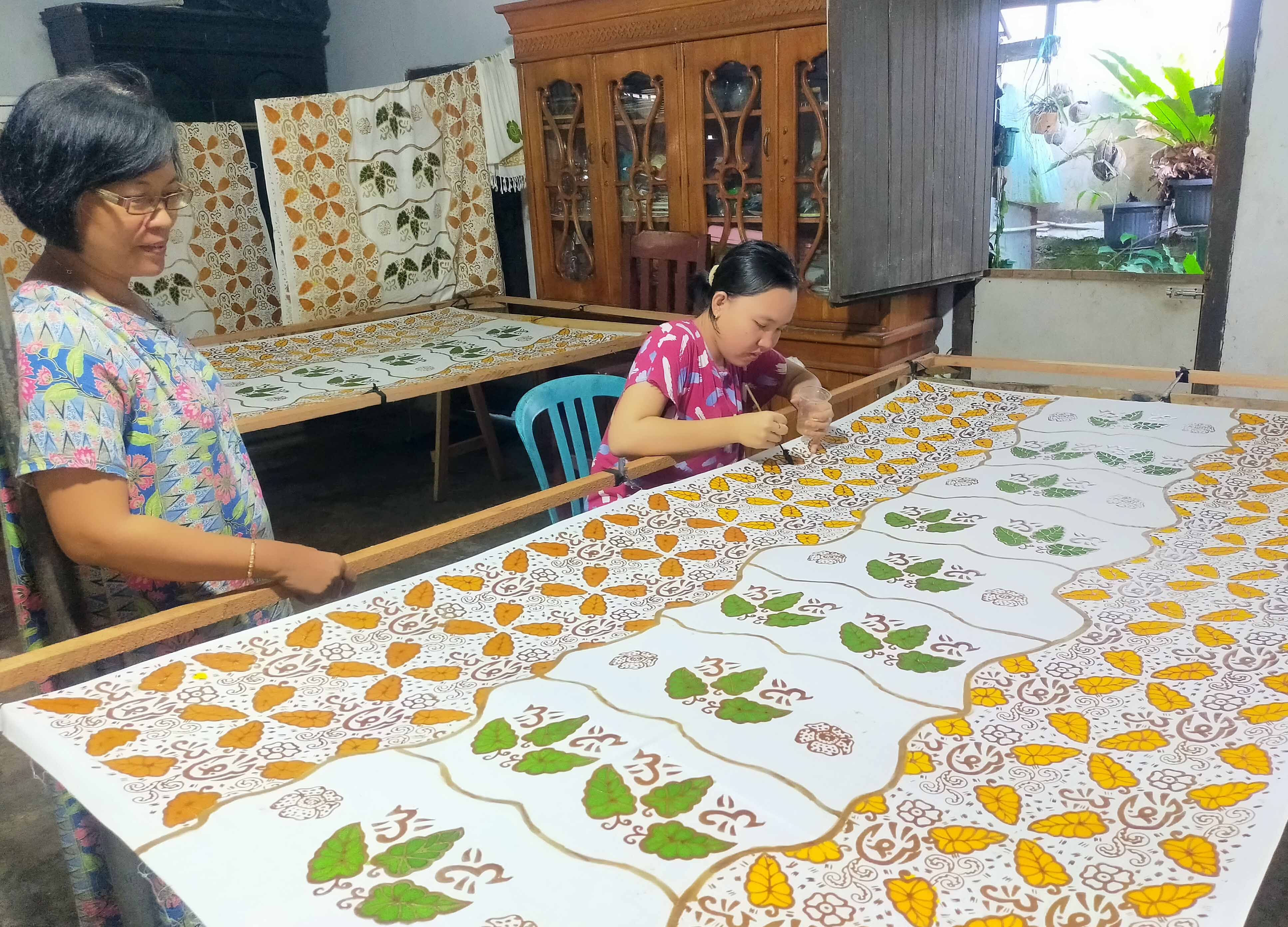 Batik Tulis Simpang Rukis Manna, Tak Kalah dari Batik Solo. Batik Andalan Bengkulu Selatan