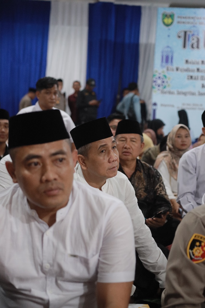 Pimpinan dan Anggota DPRD Hadiri Tabligh Akbar HUT ke 75 Bengkulu Selatan Hadirkan Ust Abdul Somat