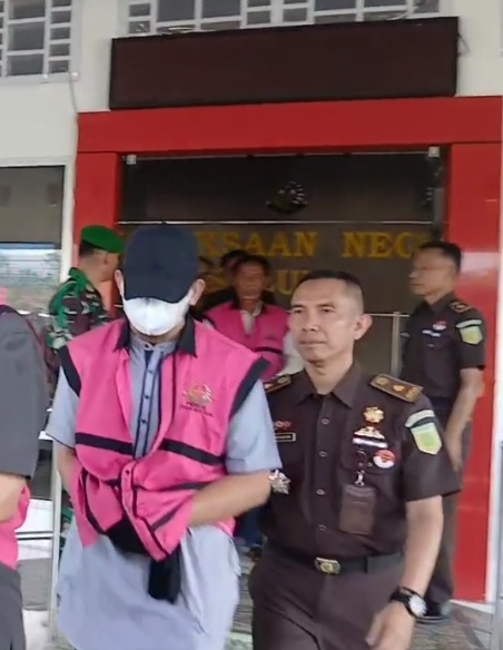  Kadispora Benteng dan 4 Mantan Pejabat Seluma Ditahan Jaksa Seluma, Sempat Dikabarkan 9