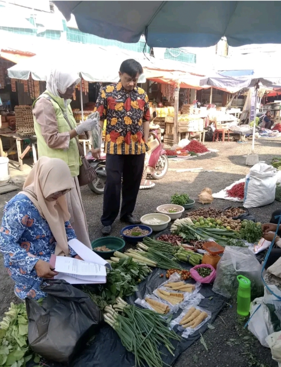 Awasi Keamanan Pangan Segar, DKP Bengku Selatan Datangi Pasar Ampera