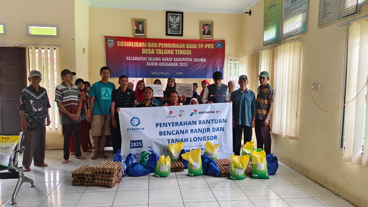 50 Warga Terdampak Bencana di Seluma Barat Terima Bantuan Sembako dari Yayasan Ayasofya Center Indonesia