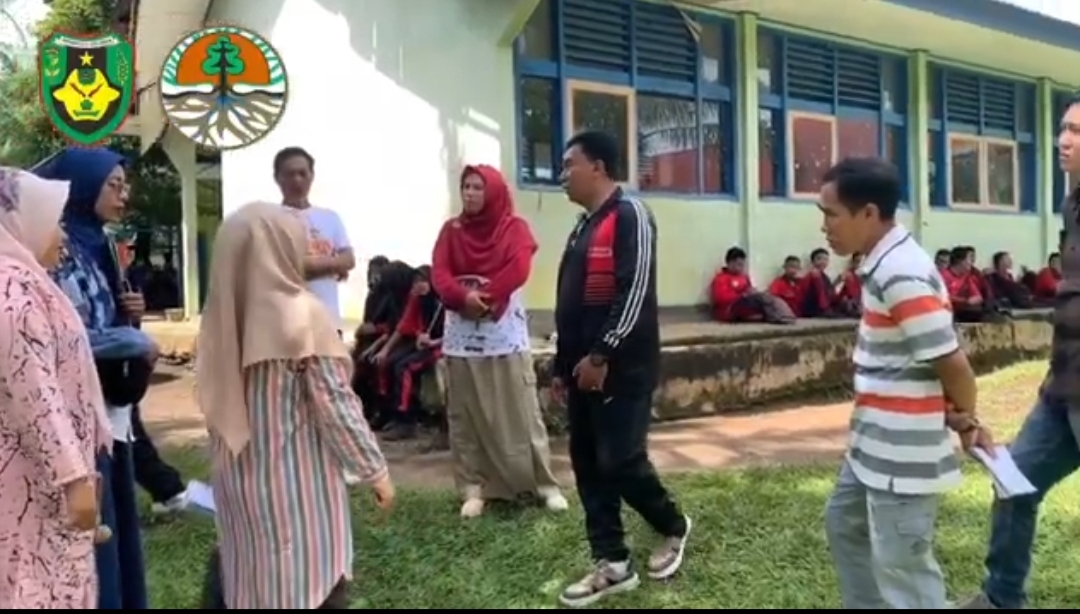 Gerakan Peduli dan Berbudaya Lingkungan Hidup,Bidang Pedal Sambangi Sekolah di Bengkulu Selatan