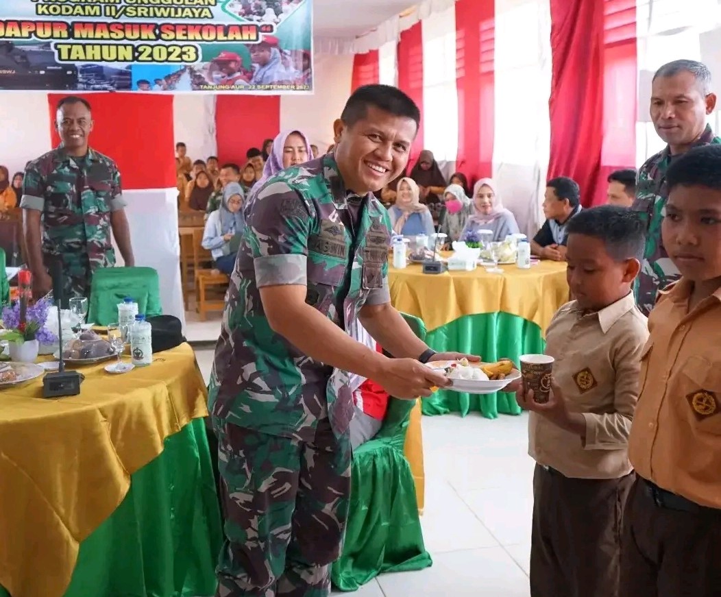  Kodim 0408/BS Launching Dapur Kodam II/SWJ  Masuk Sekolah Bengkulu Selatan