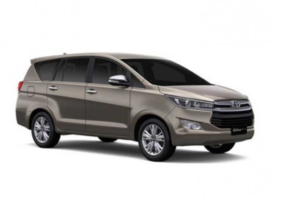 Toyota Kijang Innova Mobil Desain Canggih dan Mewah, Menjadi Pilihan Utama di Pasar Otomotif Nasional
