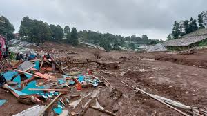  10 Orang Tercatat Korban Longsor Cisarua, Sudah 6 Teridentifikasi