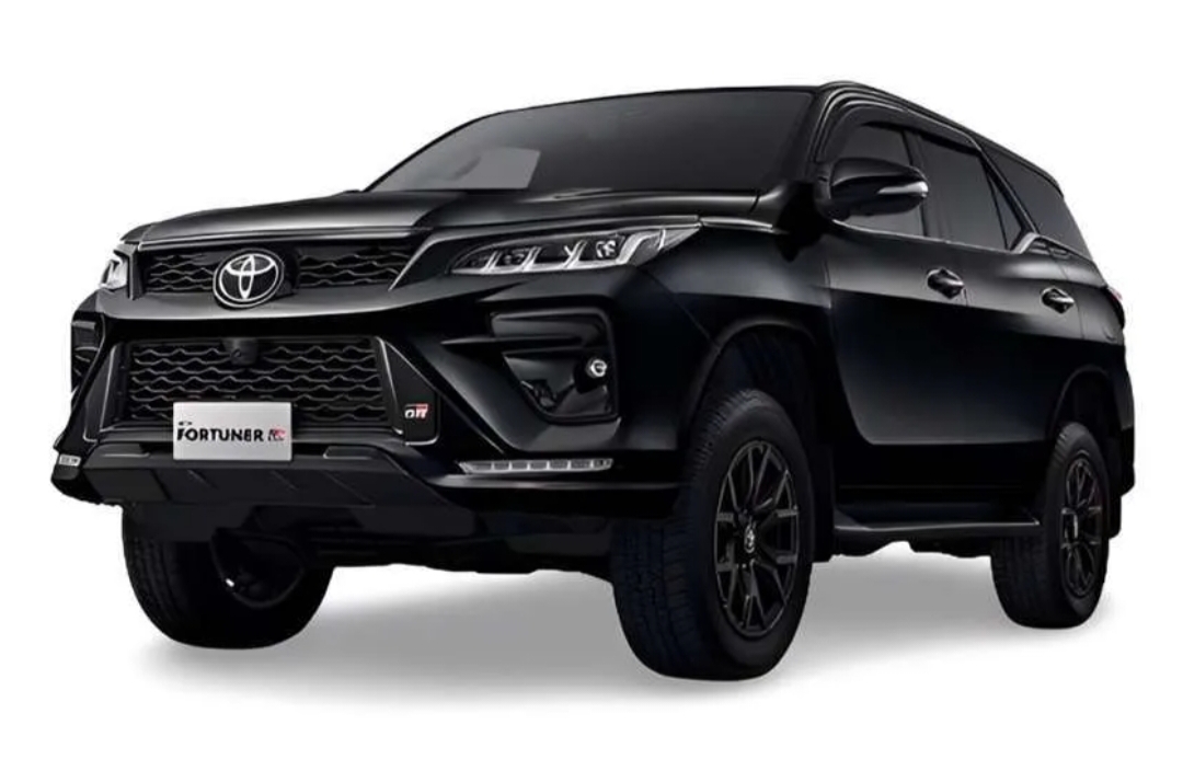 Toyota New Fortuner 2.8 VRZ 4x4 GR Sport SUV Tangguh dan Canggih dengan Fitur Sistem Otomatis Masa Kini