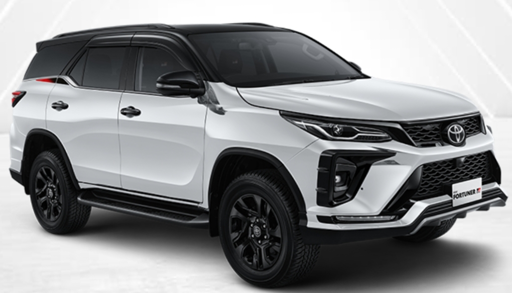 PT Toyota Liris, dan Luncurkan Penawaran Spesial New Fortuner GR Sport Mesin Diesel