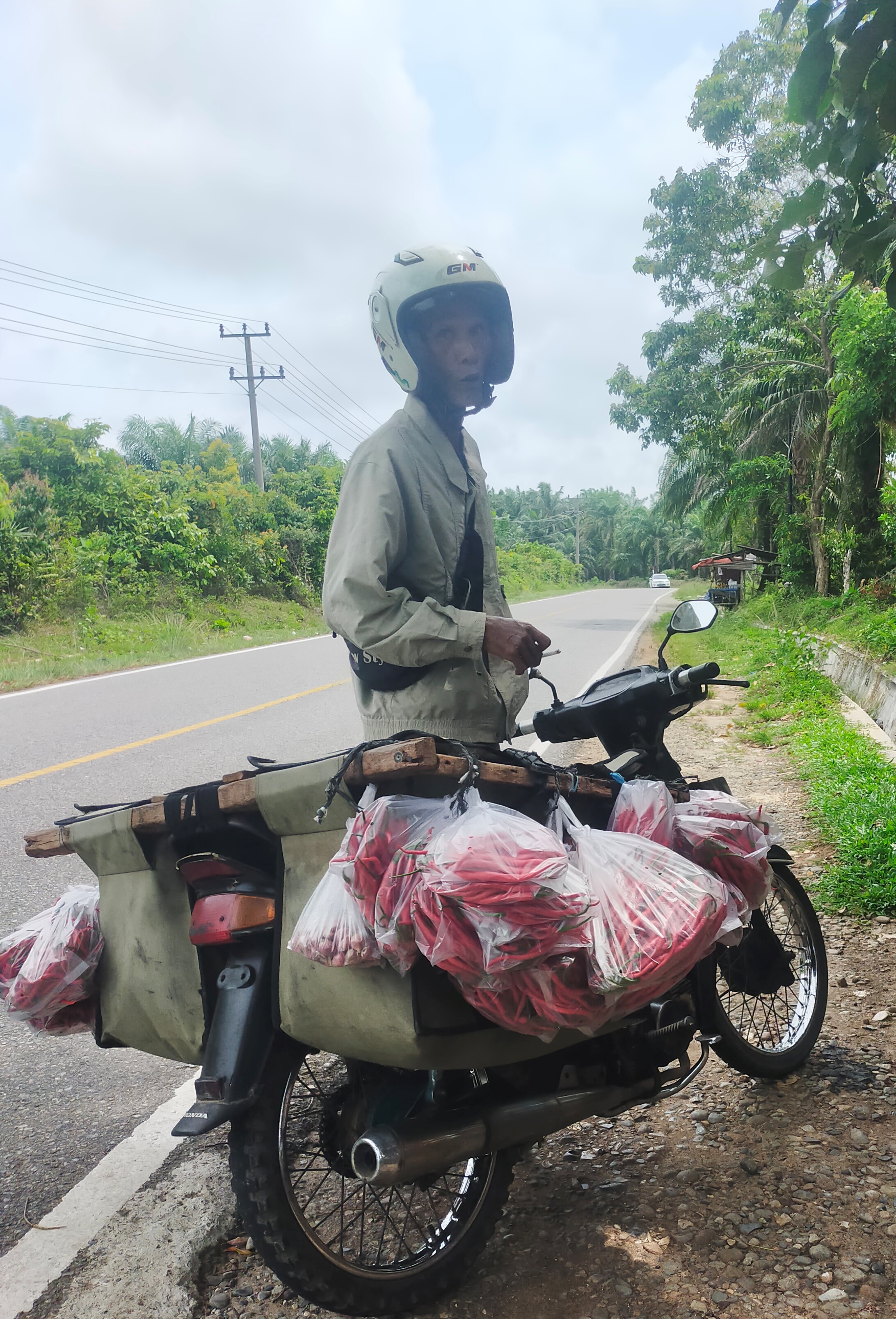 Di Bengkulu Selatan Cabai Merah Tembus 100 Ribu/Kg