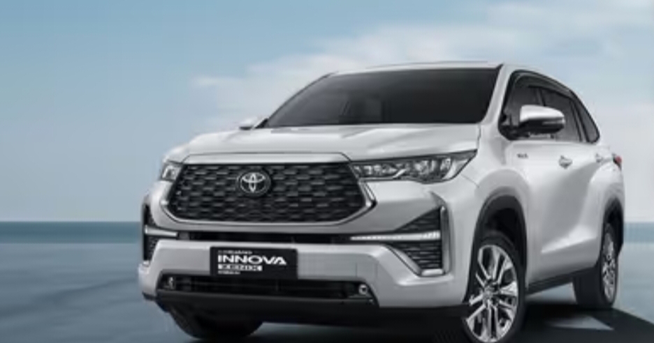 Toyota Kijang Innova Zenix Hybrid EV Semakin Populer dengan Promo Menarik Oktober 2024