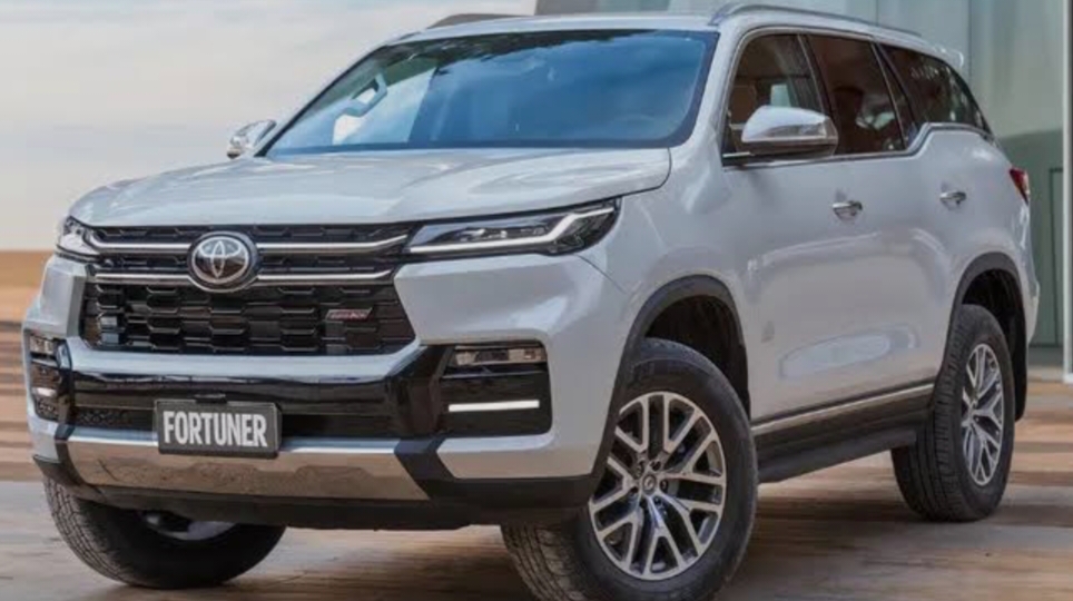 Toyota Fortuner Adalah SUV Body-On Frame Paling Tangguh Memiliki Fitur Teknologi yang Memikat Hati Konsumen