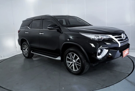 Toyota Luncurkan Fortuner GR Sport Spesifikasi Kombinasi Fitur Teknologi Cnaggih dan Sistem Pengaman Otomatis