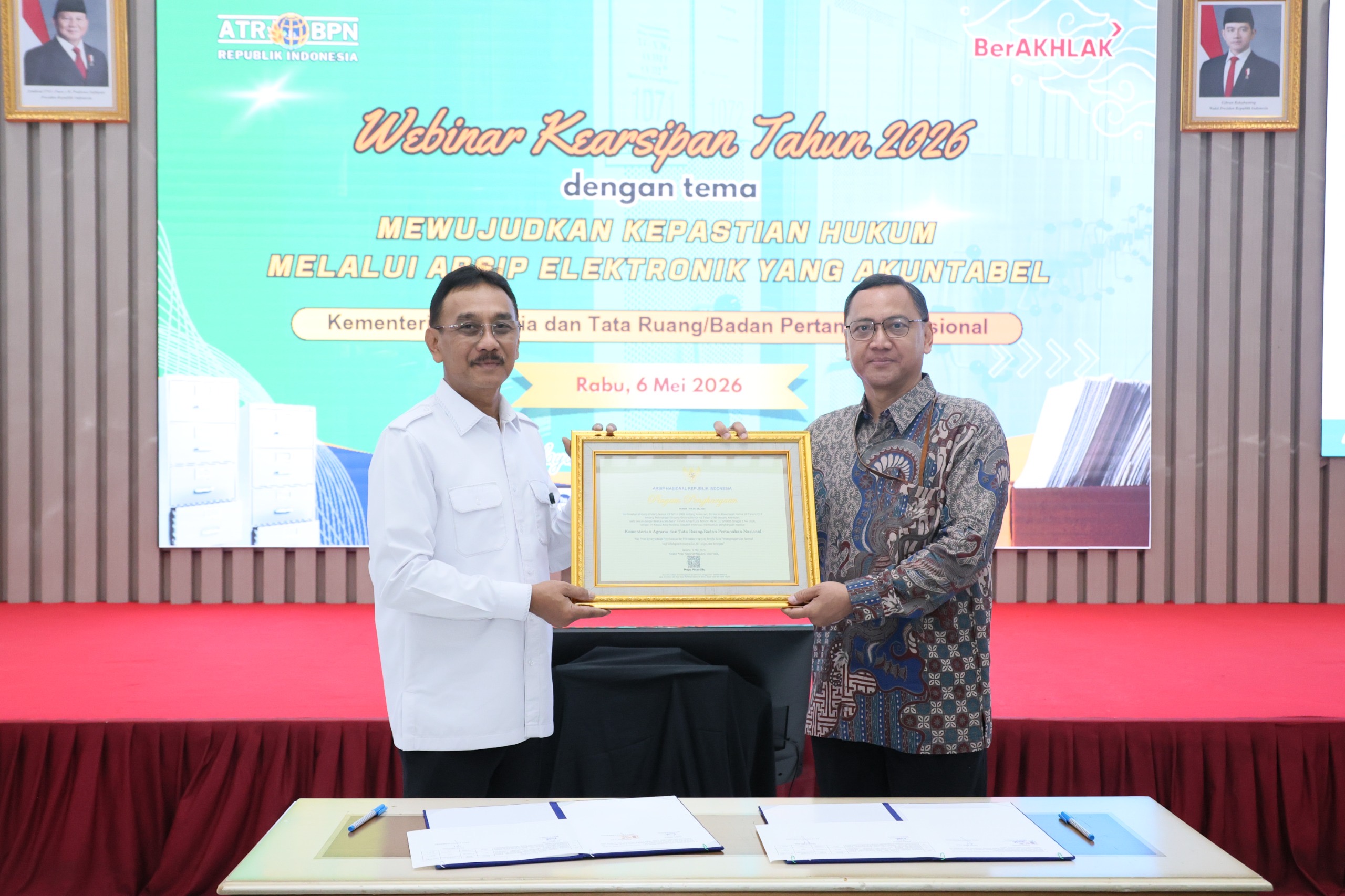 Arsip Bernilai Sejarah Berhasil Diselamatkan, ATR/BPN Raih Penghargaan ANRI