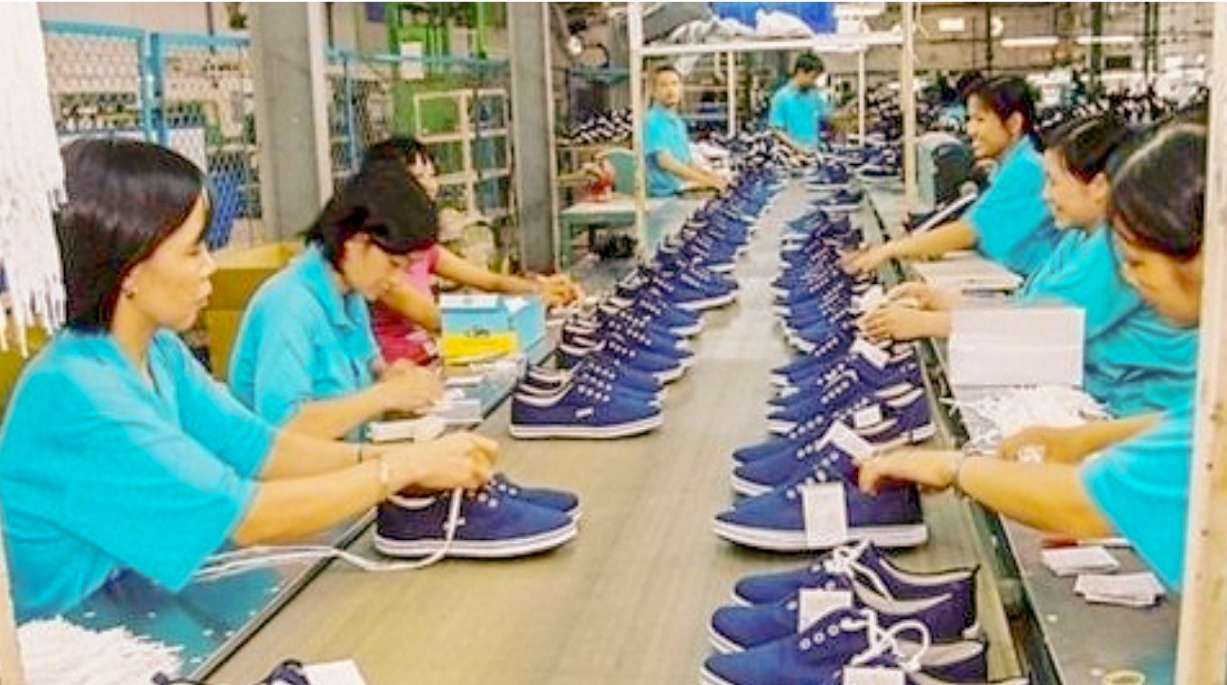 Waduh! 2 Pabrik Sepatu di Tangerang PHK 3.500 Pekerja, Tutup!