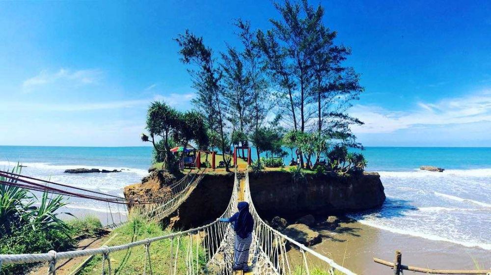 10 Rekomendasi Wisata Liburan Gratis di Bengkulu, Gratis!