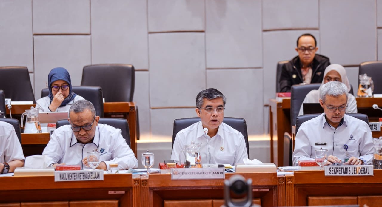   Menaker Ajukan Tambahan 150 Ribu Kuota Magang Nasional 2026, Respon Tinggi