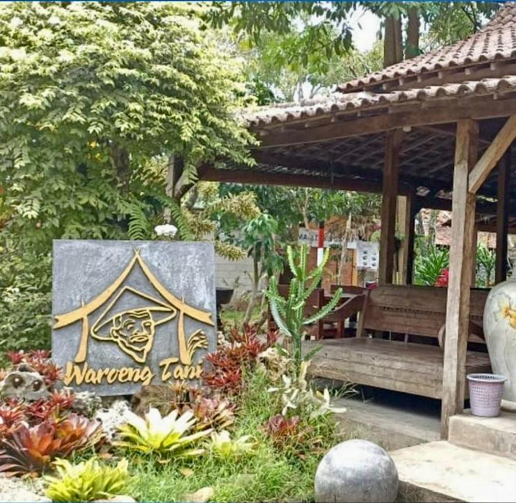  Manfaatkan Pendanaan Usaha dari BRI, Waroeng Tani Tetap Berjaya Hingga Lintas Generasi