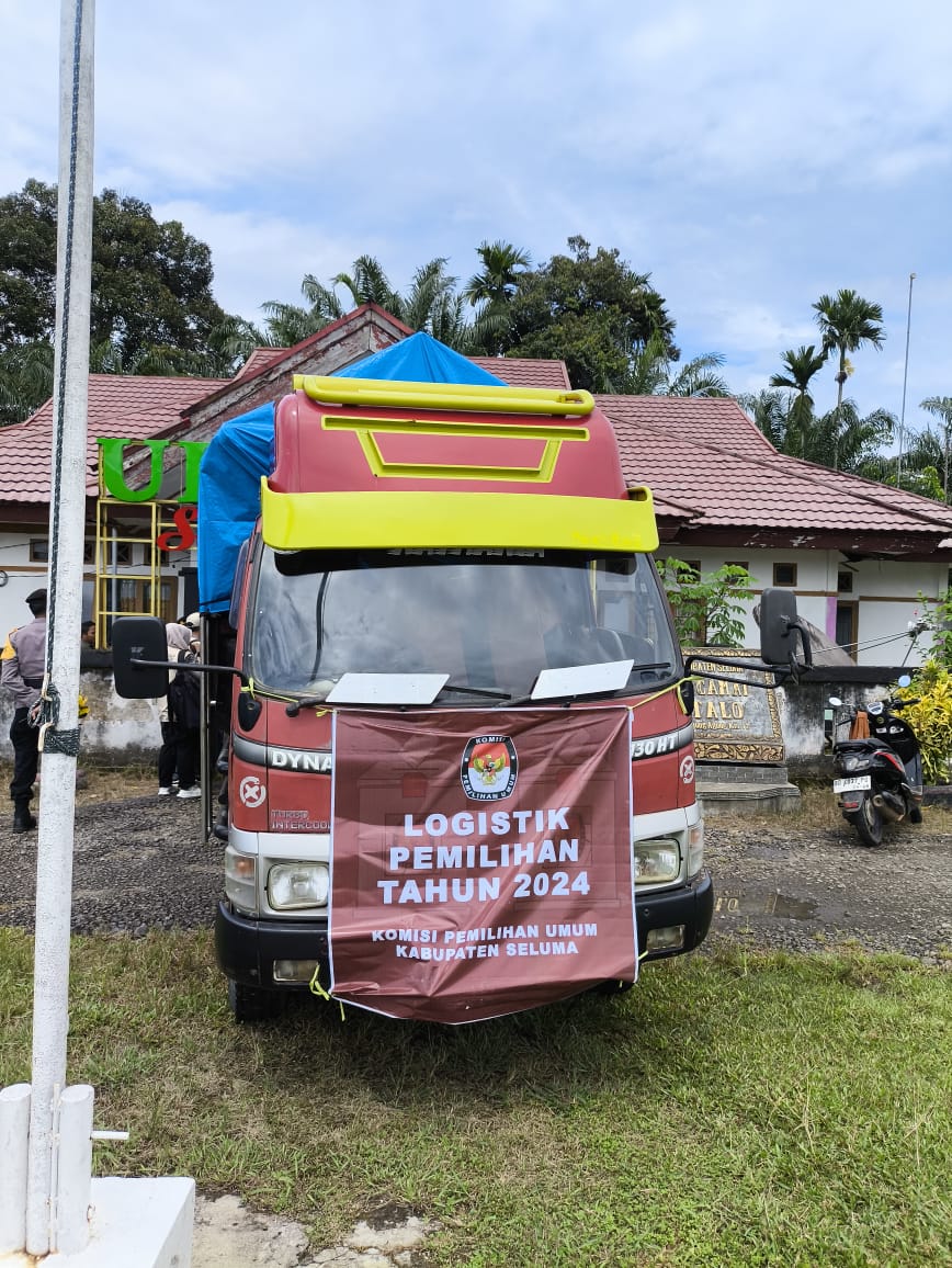 Tahap I, KPU Seluma Distribusikan Logistik di 8 Kecamatan Kategori TPS Sulit