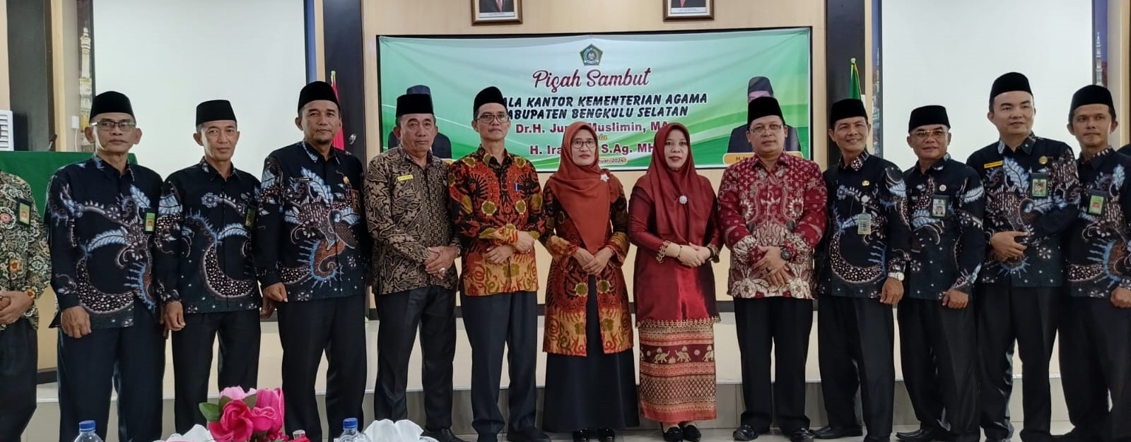  Kepala Kemenag BS Berganti, Dr.H.Junni Muslimin Kabid Papkis di Kanwil 