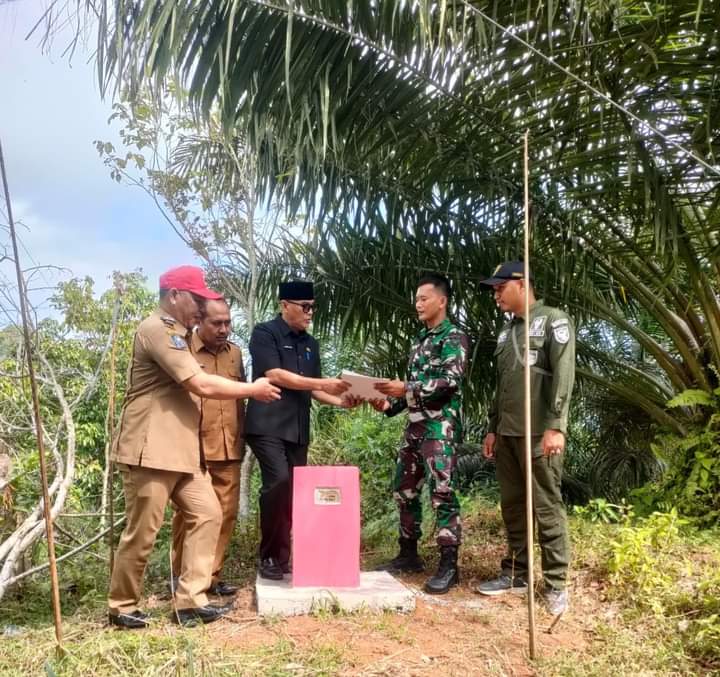  Pasang Patok Batas Kecamatan, Pemkab Seluma Libatkan Topdam Sriwijaya