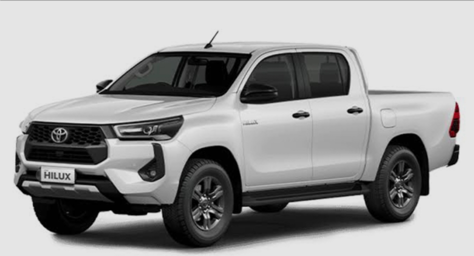 Toyota Hilux Desain Double Garda: Tangguh di Segala Medan dan Nyaman Dikendarai