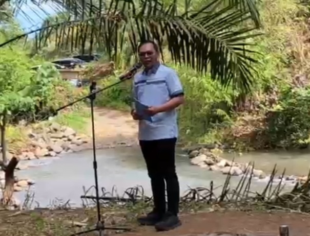 Bupati Seluma Minta OPD Atasi Blank Spot di Desa Simpang
