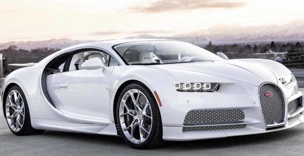 Eksklusivitas Bugatti Chiron Kombinasi Karya Seni Kemewahan dan  Teknologi Hibrida Terdepan