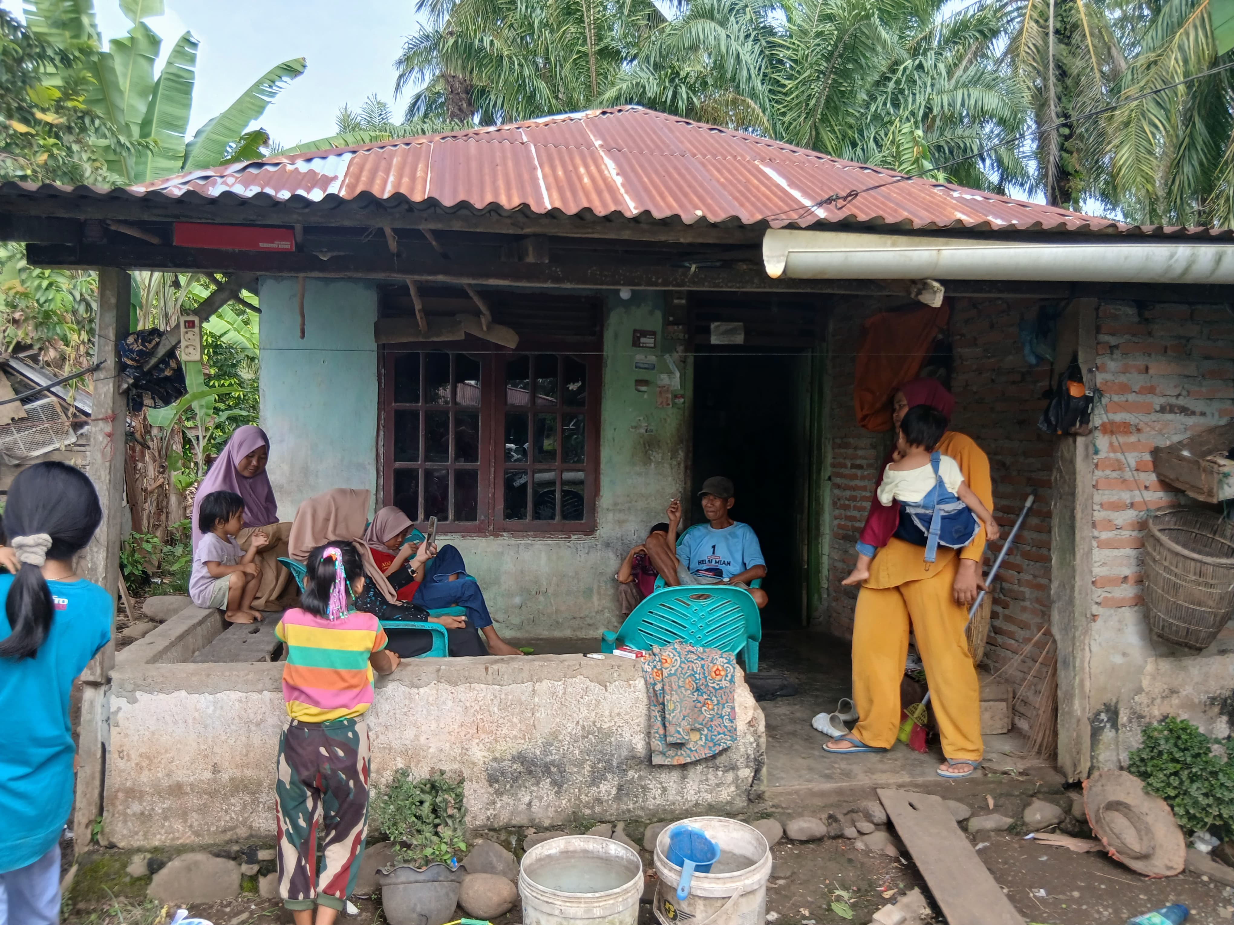 DPA3APPKB  Kunjungi Lima Anak Terlantar di Sukarami, Cari Solusi