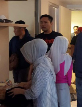 Menipu Sampai 35 M,  Kembar Rihana-Rihani Ditangkap Polisi