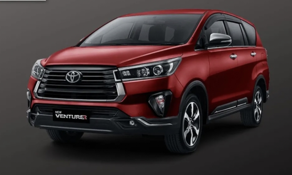 Toyota Innova Venturer Memiliki Fitur Sistem Terbaru Desain Eksterior Nyaman Saat Digunkan Perjalanan Jauh