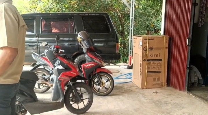 Mobil Pick Up Pedagang Manisan di Talang Saling Raib Dicuri