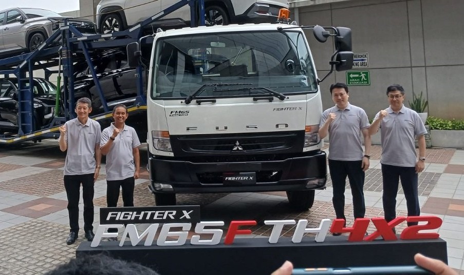 Keren! Intip Mitsubishi Fuso Fighter X FM65F Tractor Head 4x2 Terbaru, Harganya 943 Juta