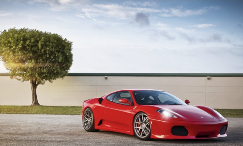 Mobil Ferrari, SUV Kelas Dunia Buatan Italia Berteknologi Canggih, Sistem Berkualitas Tinggi Harga Selangit