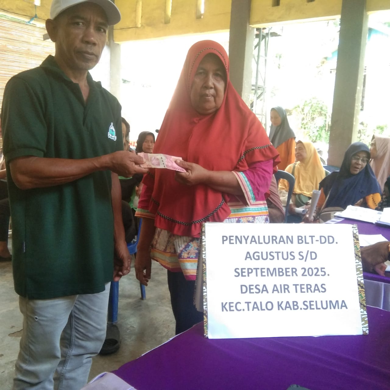 37 KPM Warga Air Teras Terima BLT Dana Desa 2025 Sekaligus 2 Bulan