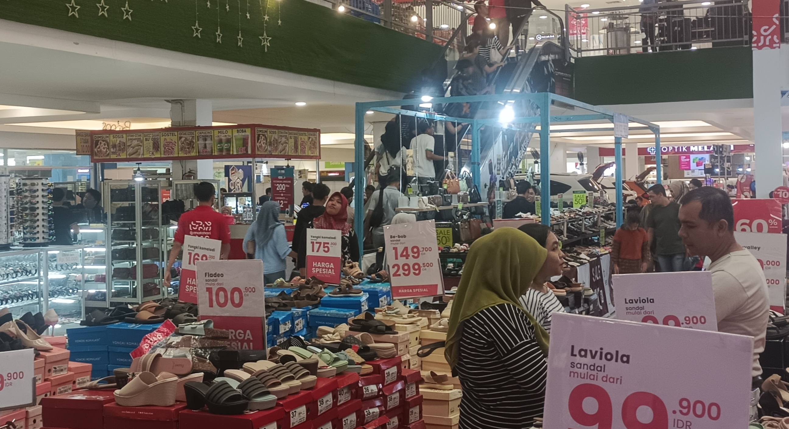 Bengkulu Indah Mall BIM Pusat Berbelanja di Kota Bengkulu Lengkap Jenis Kebutuhan Harga Terjangkau Diskon 30℅