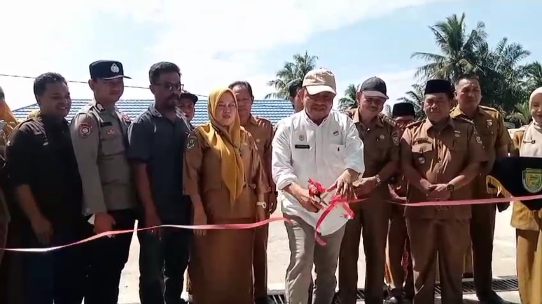 Lama Tersandera, Wabup Seluma Resmikan Gedung Baru Puskesmas Penago II