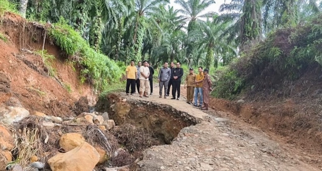  BPBD Seluma Evaluasi dan Kaji Penggunaan Dana BTT, untuk Jalan Amblas di Talang Rami