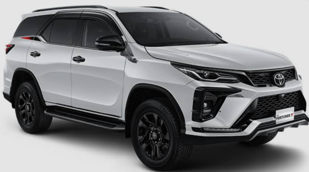 Toyota Fortuner Sport 2025 Tampil Lebih Gagah dan Siap Bersaing di Pasar Otomotif
