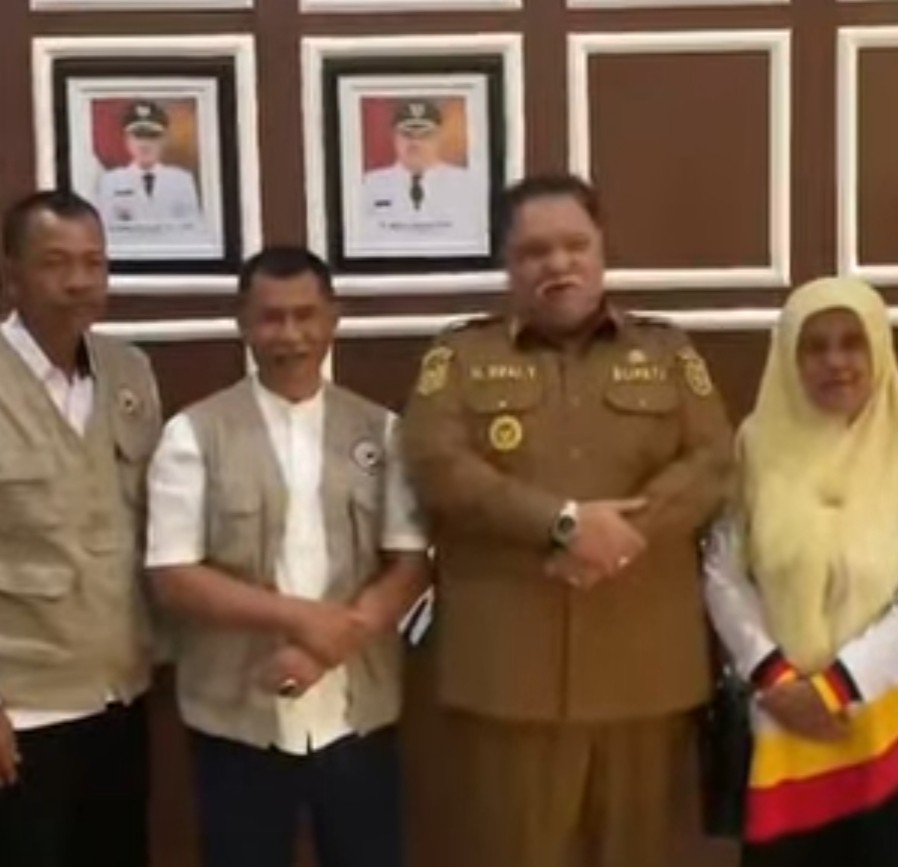 Bersama IKM, Bupati BS Ikut Galang Dana Musibah Bencana Alam di Sumatra Barat, Ajak OPD Berpartisipasi