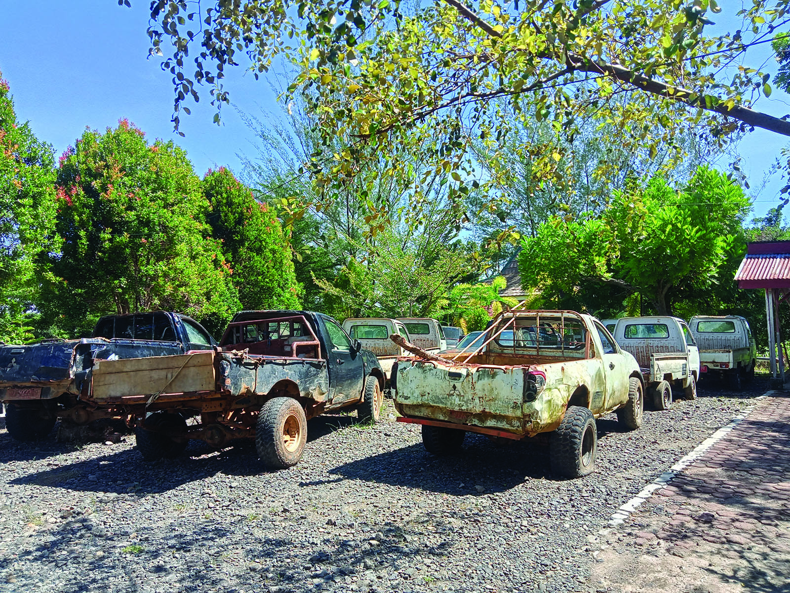 Rusak Berat 12 Mobil Desa di Seluma Bakal Dilelang