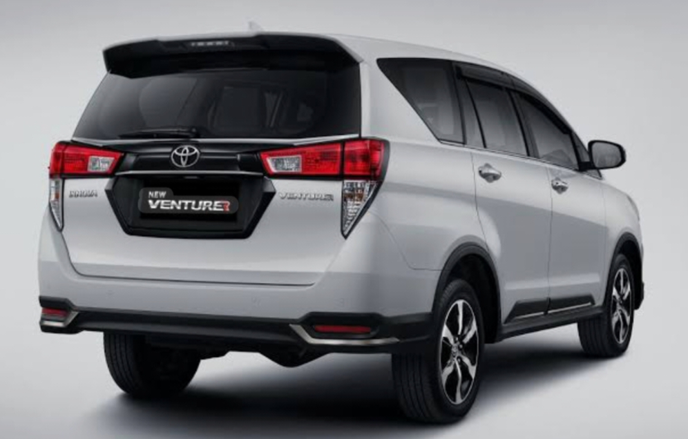 Toyota Kijang Innova: Mobil Desain Mewah dan Canggih Menjadi Pilihan Utama Masyarakat Indonesia