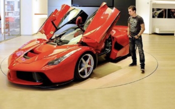Ferrari Masih Primadona di Jual dengan Harga Murah di Rp 1,18 M, Siapa Ya! yang Pemilik Mobil Balap ini? 