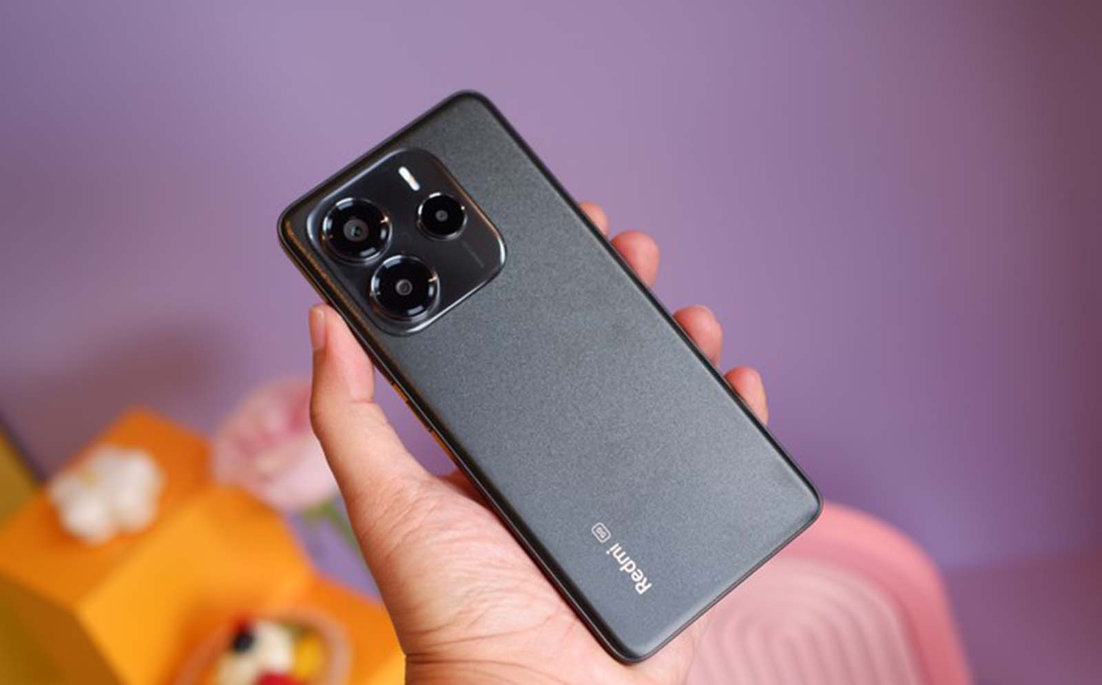 Inilah Alasan Mengapa Smarphone Redmi Note 14 5G Sangat Laris Hingaa Tahun 2025