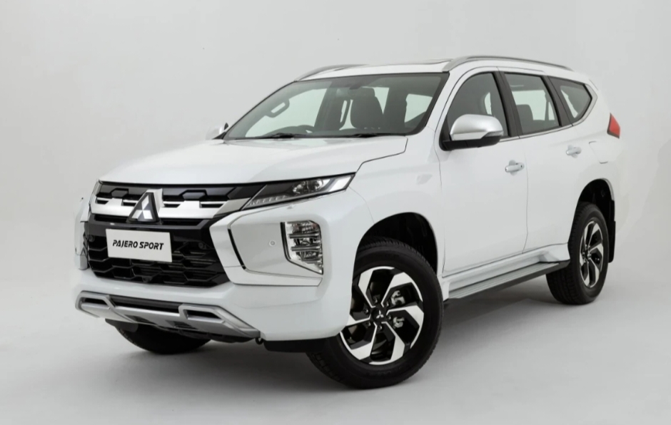 Pajero Sport Mobil SUV Berkelas Tinggi dengan Desain Mewah dan Canggih yang Populer di Indonesia