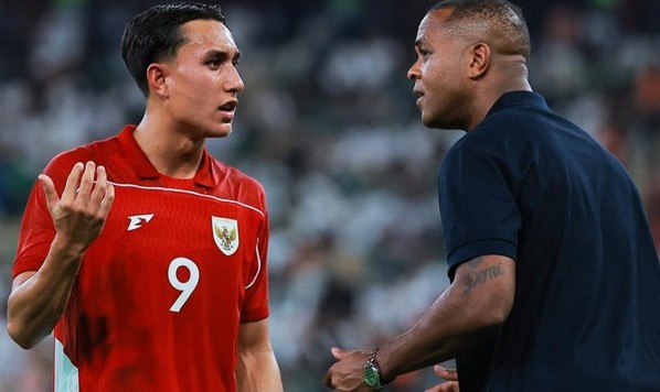 Kalah 1-0 dari Irak, Bagaimana Nasib Pelatih Patrick Kluivert?