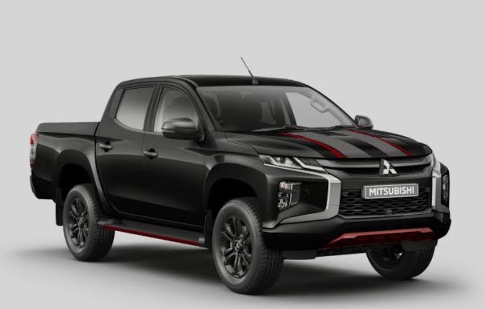 Mobil Triton Desain Canggih Mesin Double Cabin yang Mampu Segala Medan, Populer Indonesia 