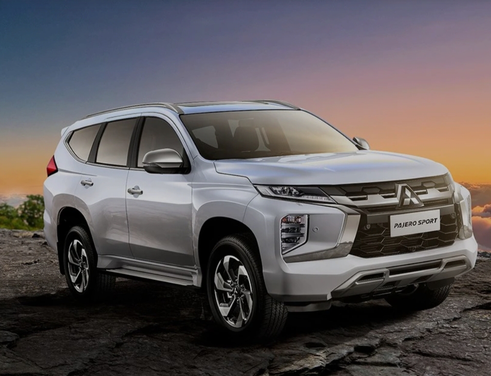 Diskon Akhir September 25 Keren Pembeli Pajero Sport 2024 Mobil SUV Mewah dan Handal Desain Menggoda